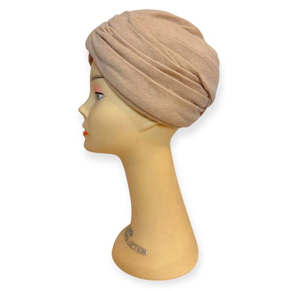 Vintage BERGDORF GOODMAN Beige Cashmere Knit Turban Hat, Size S main image 8